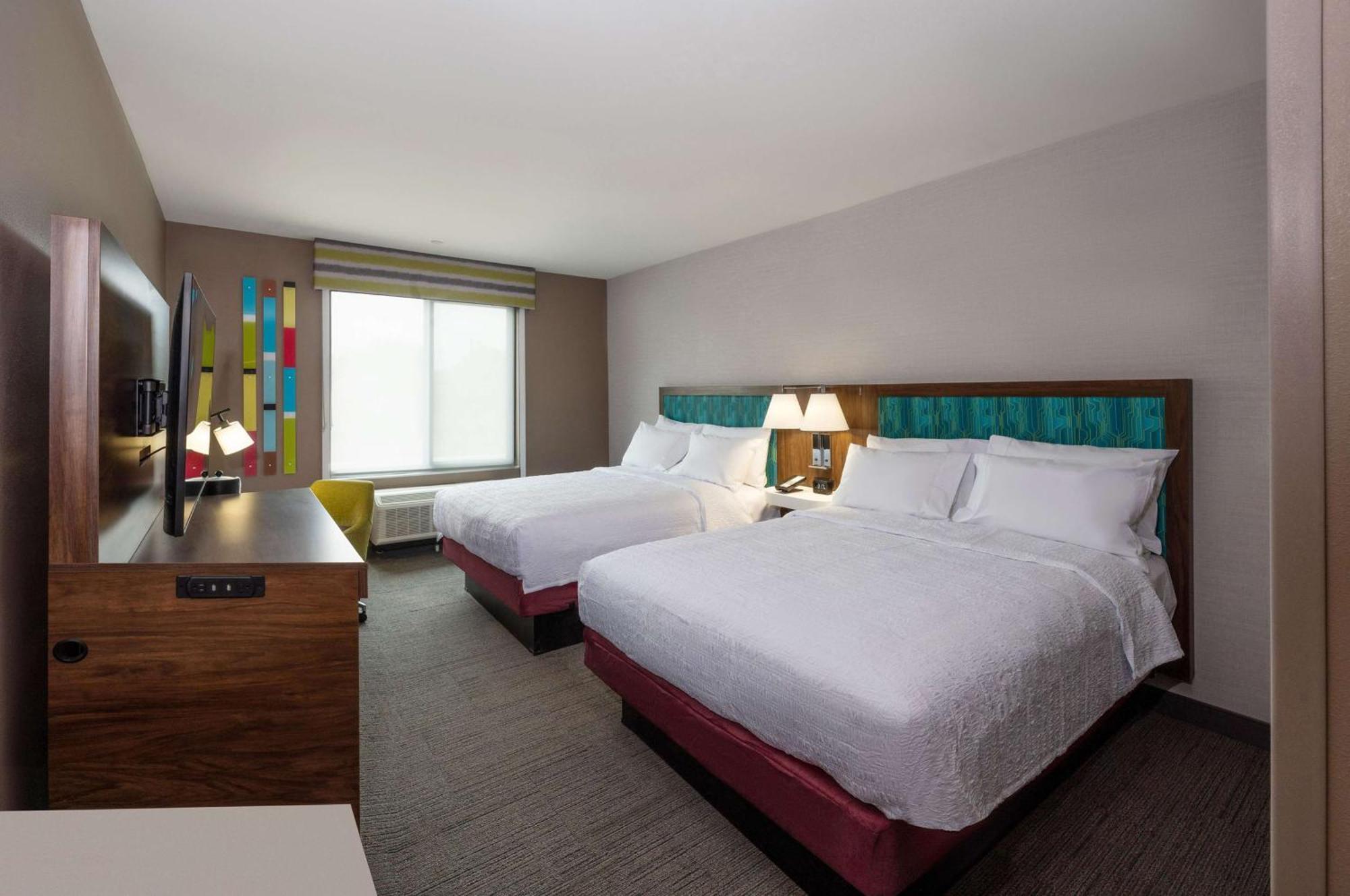 Hampton Inn Needles Bagian luar foto